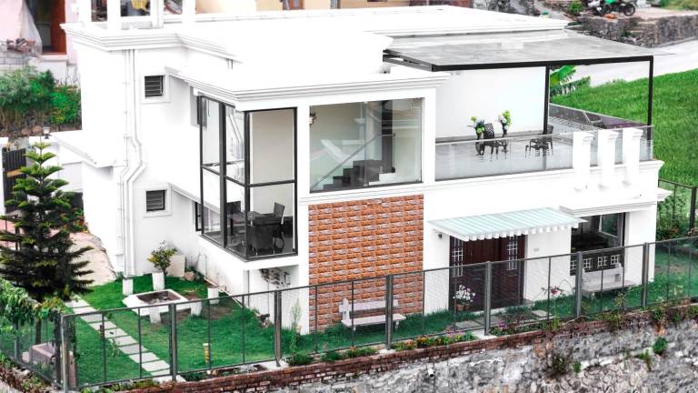 House with grill, terrace & yard | Good for workation in Kodaikanal