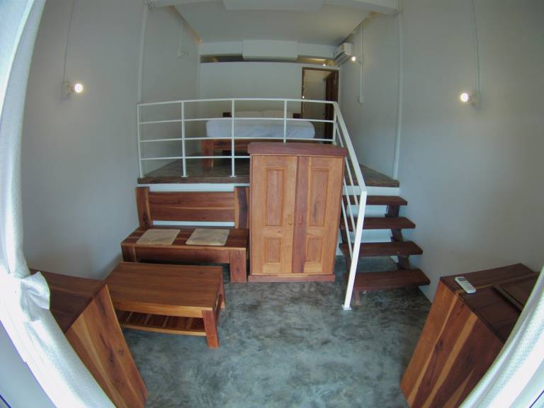 Private room  Tok Phrom