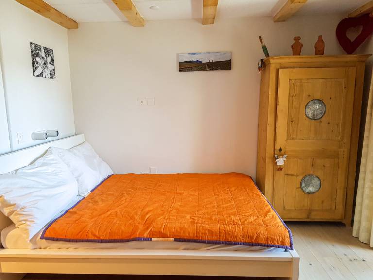 Family-oriented beautiful holiday apartment with yard & patio | Mountain view | Close to the ski | Pets allowed — photo 4