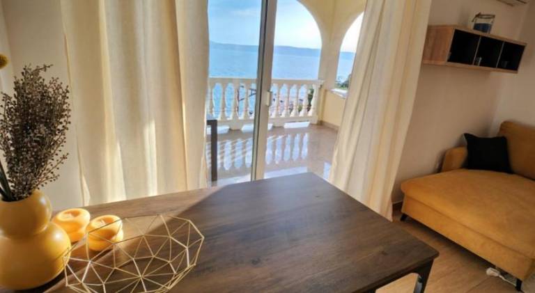 Holiday apartment with 1 room for 4 persons in Novalja
