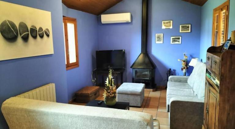 House with 2 rooms for 6 persons — photo 2