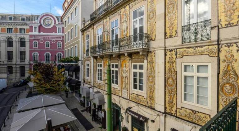 MyPlaceLisbon - Luxury Trindade II — photo 5