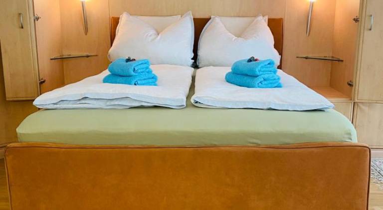 Rental apartment with 1 room for 3 persons in Friedrichshafen