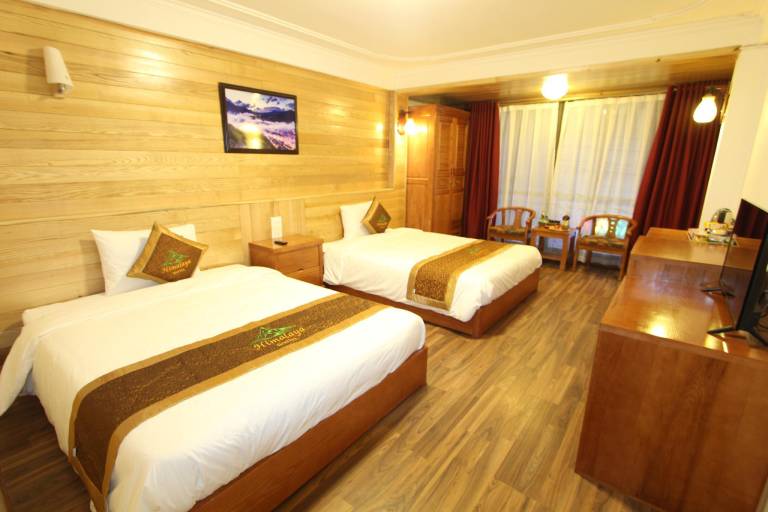 HIMALAYA HOSTEL ROOM in Sa Pa