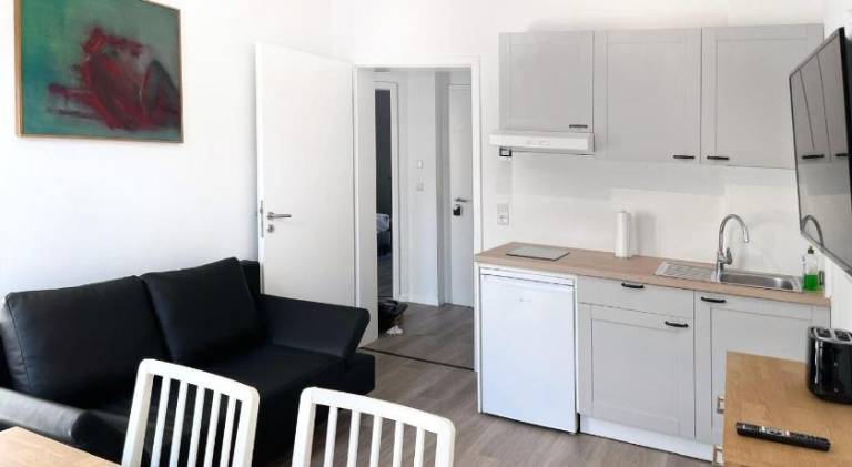 Apartment with 2 rooms for 5 persons — photo 3