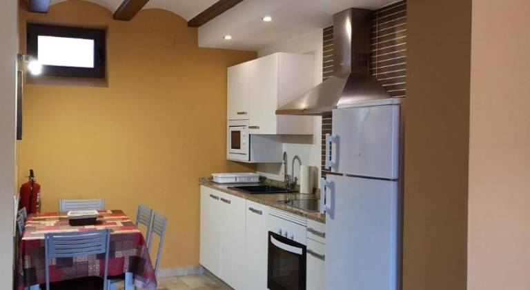 House with yard, patio & grill | Perfect for remote work | Pets allowed — photo 2