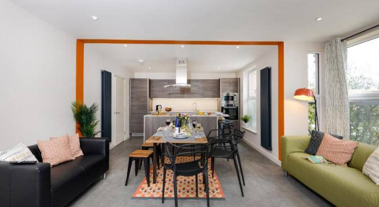 Rental apartment with 3 rooms for 6 persons — photo 2