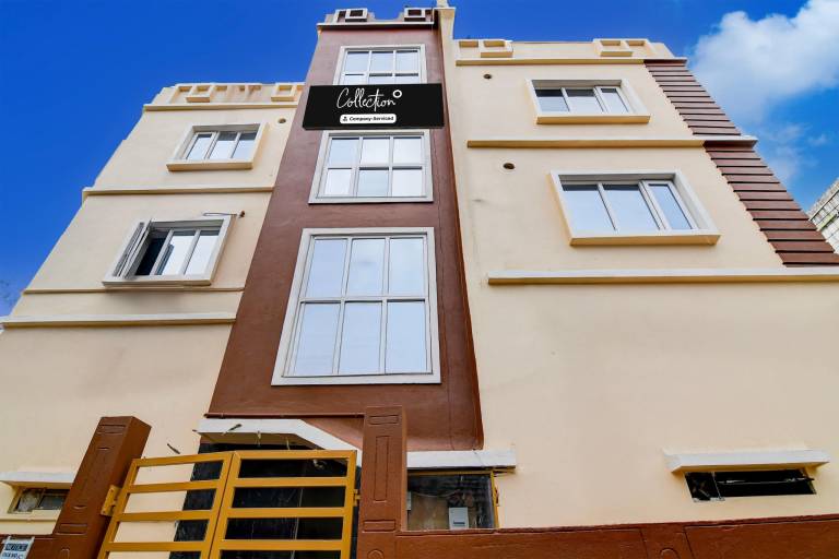 Collection O Kolkata International Airport