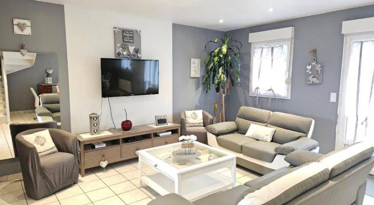 Vacation home with hot tub in Honfleur