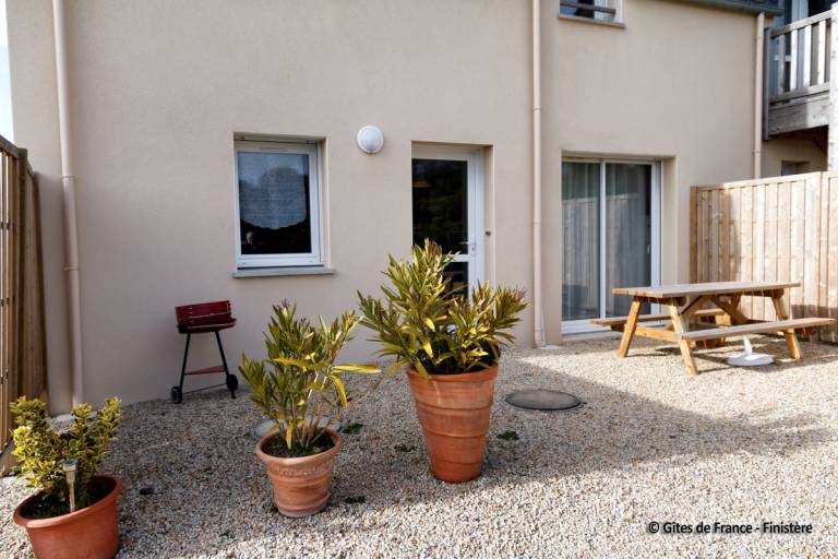 Charming gite with BBQ, garden & terrace | Pet-friendly — photo 3