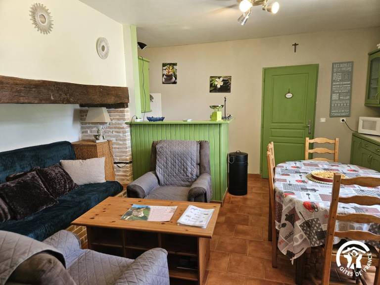 Fully equipped lovely gite with yard | Pets allowed — photo 2