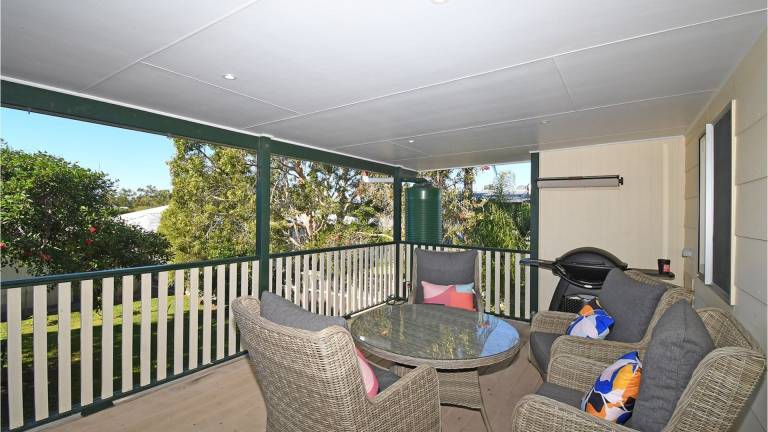 House  Urangan