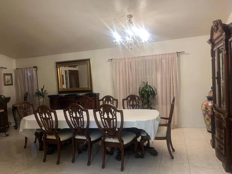 Family-oriented pleasant vacation home with pool | Pet-friendly — photo 4