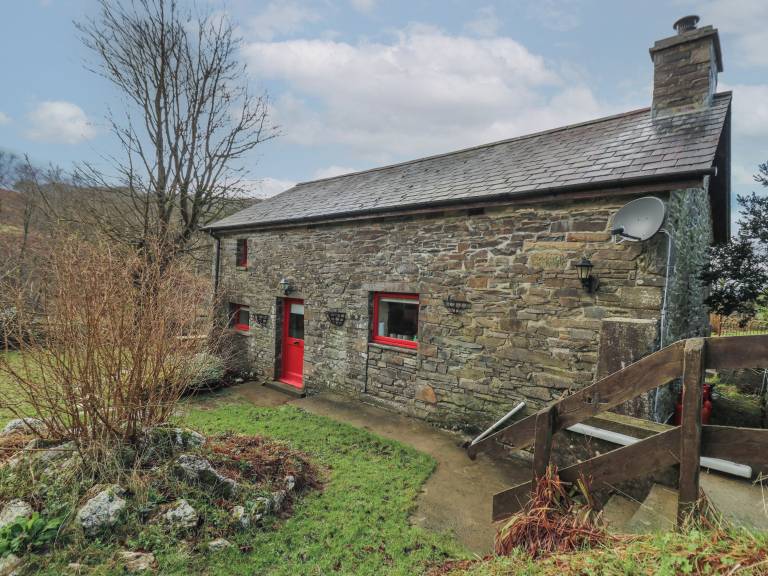 Cottage Llanllwni
