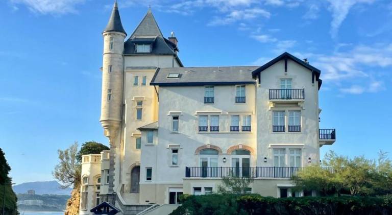 HARITZAGA chambre d'hote terrasse & jardin prive — photo 2