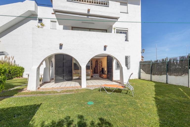 Ground Floor Apartment Just 50 Meters from the Beach — photo 2