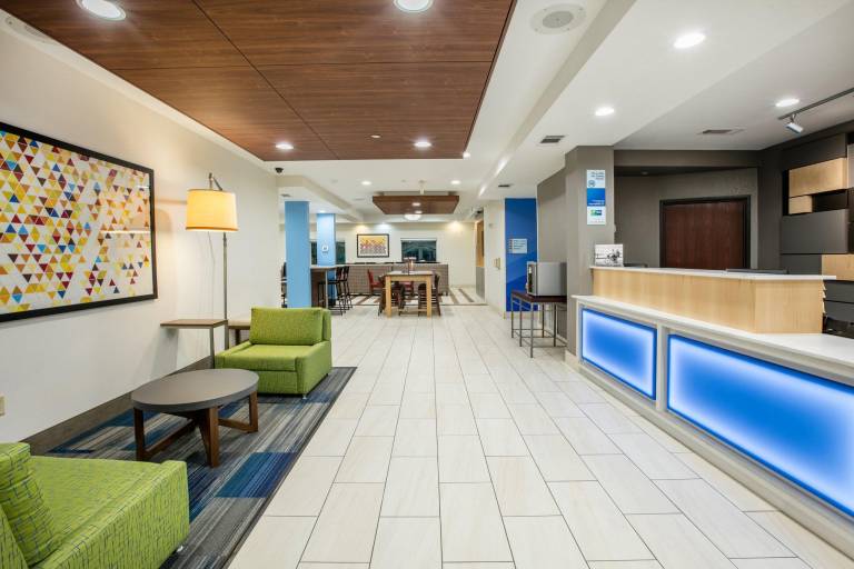Holiday Inn Express Hotel & Suites Dallas - Grand Prairie I-20 By IHG — photo 3