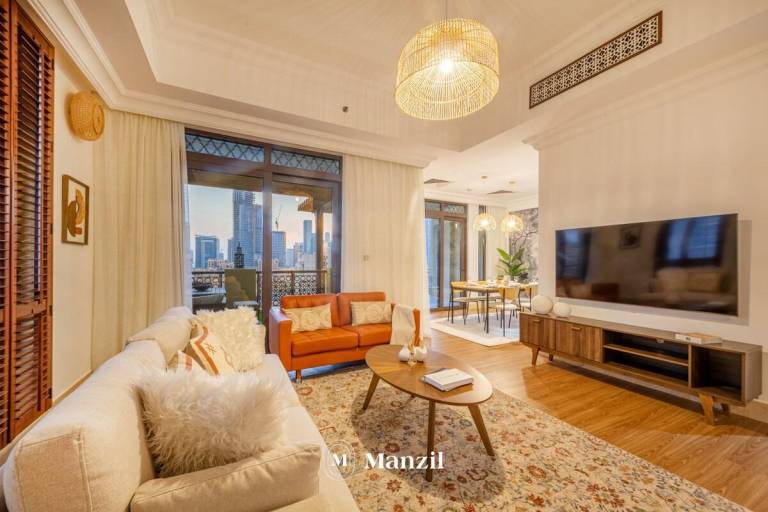 Charming holiday apartment with pool | Close to Burj Khalifa | Good for workation | Dogs allowed — photo 2