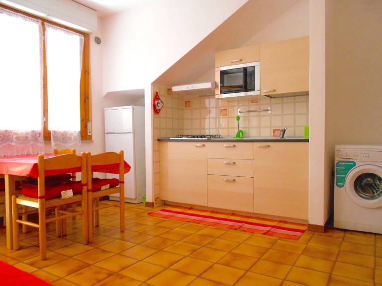 Family-friendly lovely holiday apartment | Garden view | Pet-friendly — photo 4