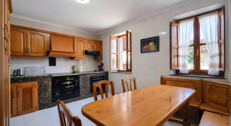 House with barbeque, terrace & garden — photo 4