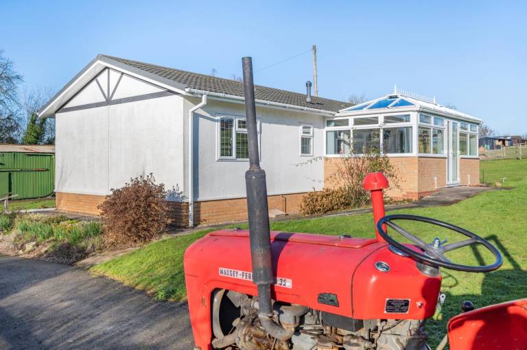Fully equipped vacation home with garden | Pet-friendly in Warwick