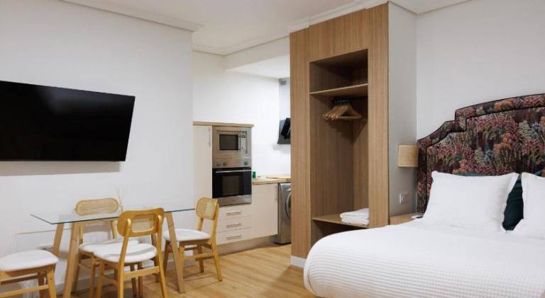 Apartment | Near Seville Cathedral — photo 2