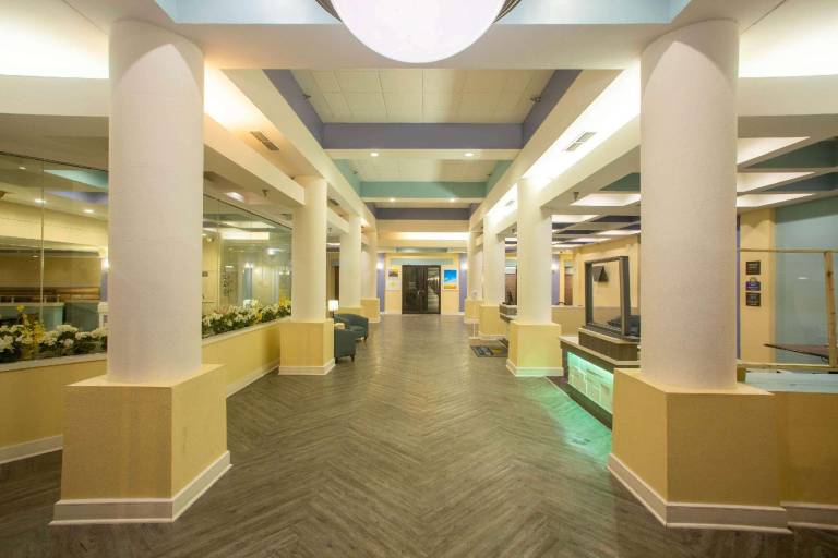 Days Inn by Wyndham Mobile I-65 — photo 3