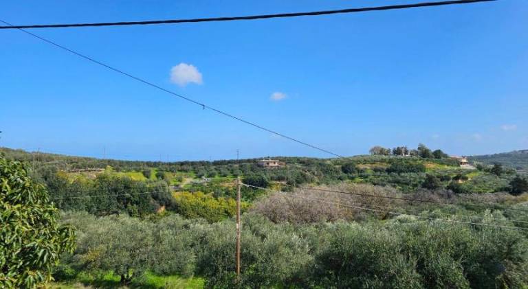 Fully equipped ample villa with garden, private pool & BBQ | Suitable for remote work | Pets allowed — photo 5