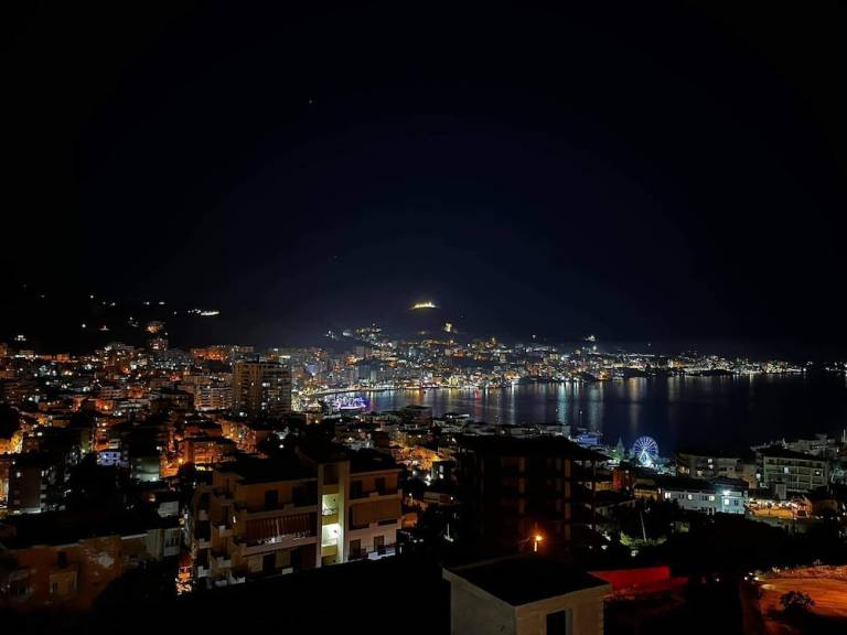 Hotel apartamentowy  Saranda