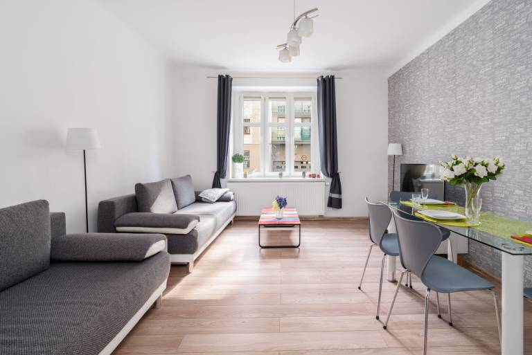Studio with fast internet in Poznan