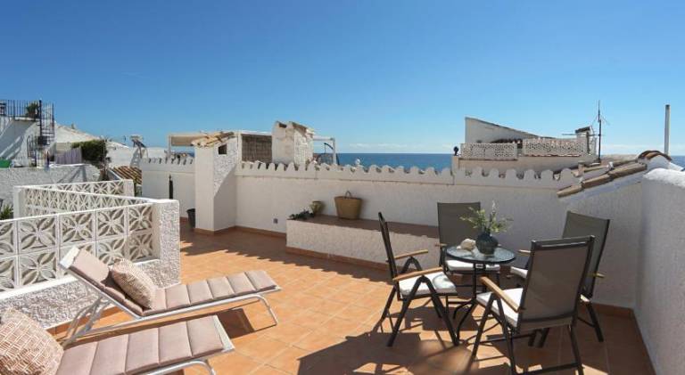 Beautiful beach house in Estepona — photo 2