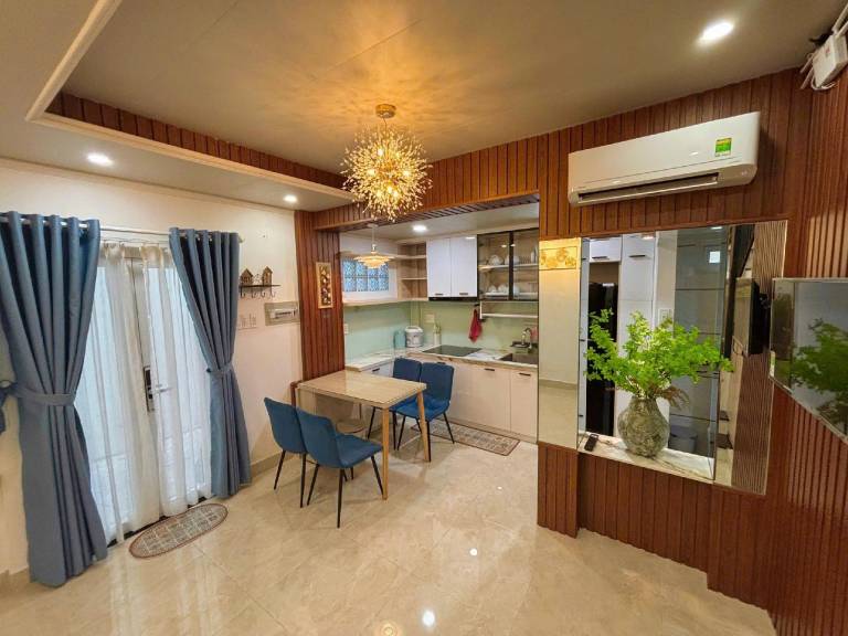Wonderful vacation home | Next to Notre-Dame Cathedral Basilica of Saigon | Perfect for remote work | Pet-friendly — photo 3