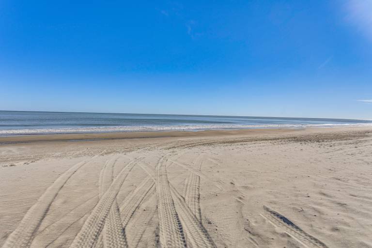 Walk to Beach! Dog-Friendly Home in Murrells Inlet — photo 3