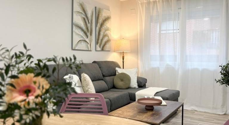 Apartment with 2 rooms for 4 persons in Ávila