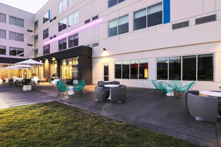 Aloft Reno-Tahoe International Airport — photo 3