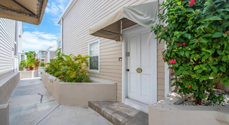 Nice apartment | Next to Southernmost Point | Close to the beach | Pets allowed — photo 5