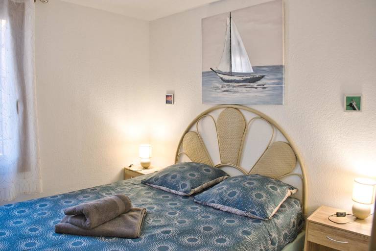 Family-oriented lovely vacation home with yard, barbeque & terrace | Beach nearby | Pets allowed — photo 2