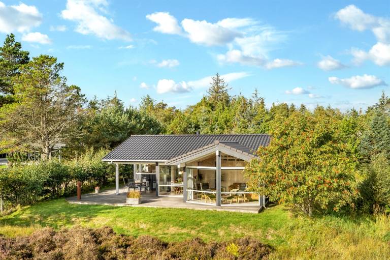 Ferienhaus in Hou, Hals f&uuml;r max. 4 Personen