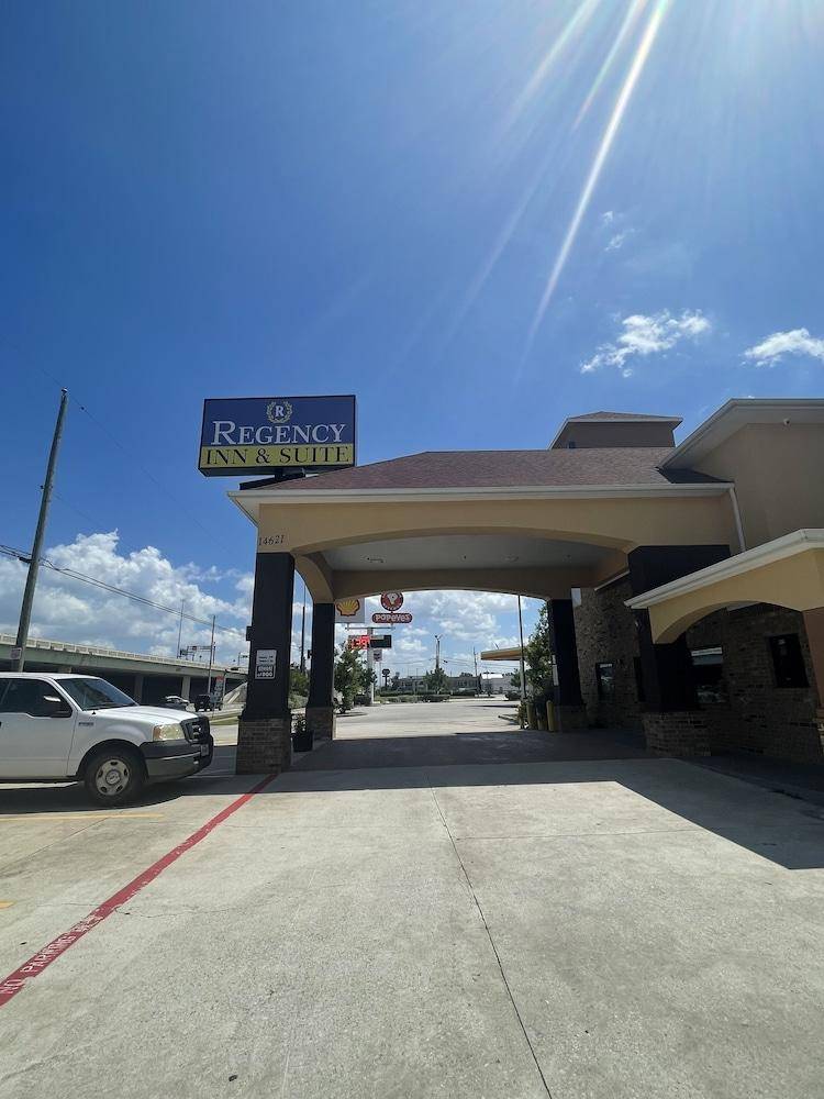 Regency Inn & Suites in Humble, TX