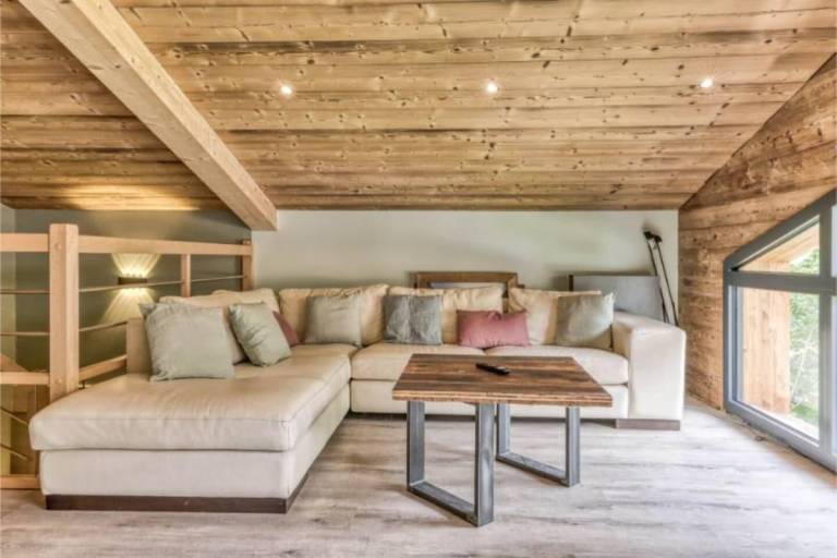 Vacation home with sauna — photo 2