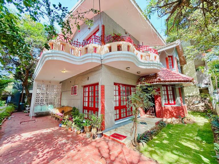 Fully equipped lovely house with jacuzzi, garden & patio | Good for workation | Dogs allowed — photo 5