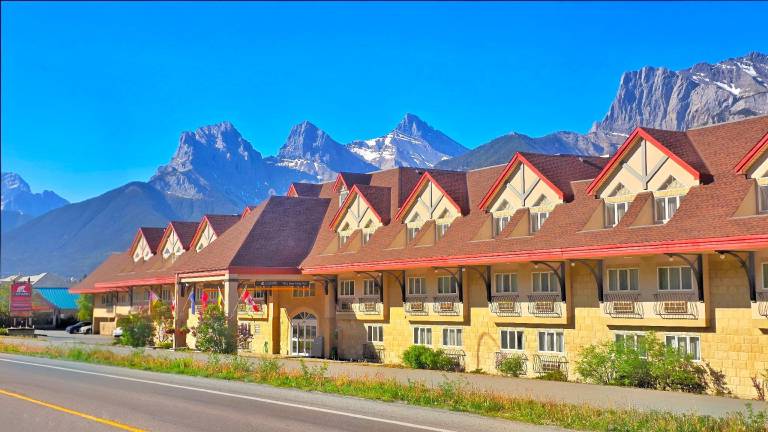 Canmore Inn and Suites in Canmore, AB