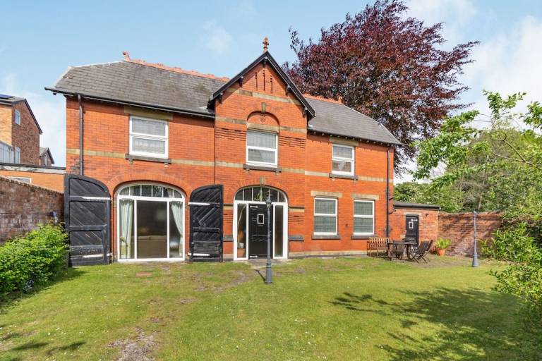 Cottage Southport