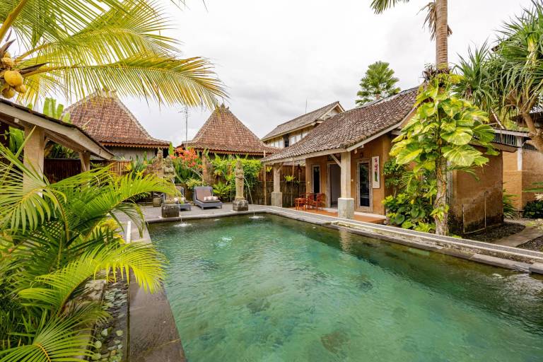 Privatzimmer in Ubud für max. 2 Personen Privatzimmer in Ubud für max. 2 Personen
