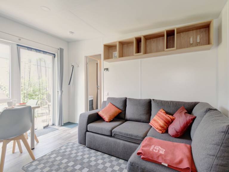 Vacation home with terrace — photo 3