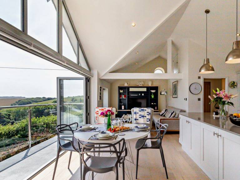 Cottage  Whitsand Bay