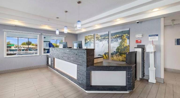 Best Western Plus Twin Falls Hotel — photo 5
