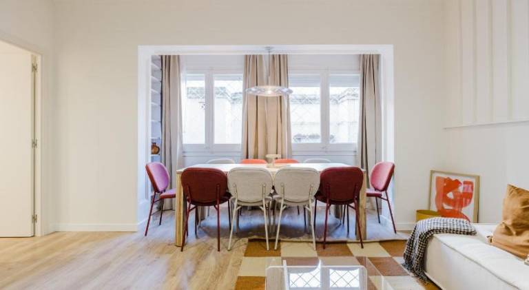Elegant Stay at Sagrada Familia - Mallorca Street — photo 2