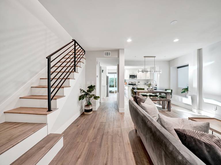 House Fullerton