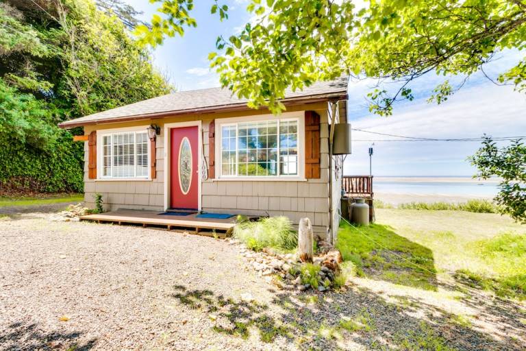 Cabin  Oceanside